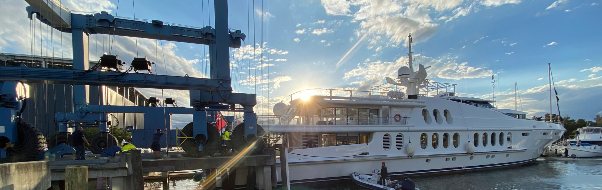 Aerlift & Gold Coast City Marrina new ASCOM 300T boat hoist